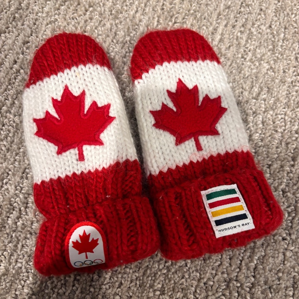 Infant mittens